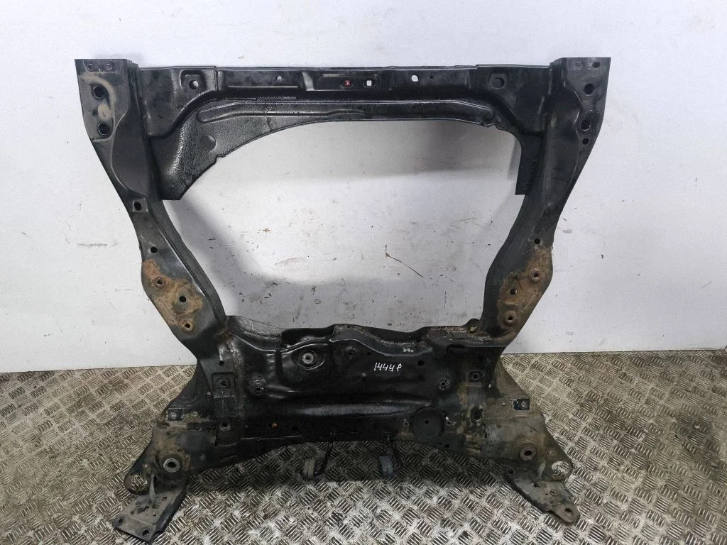 Front subframe T003A