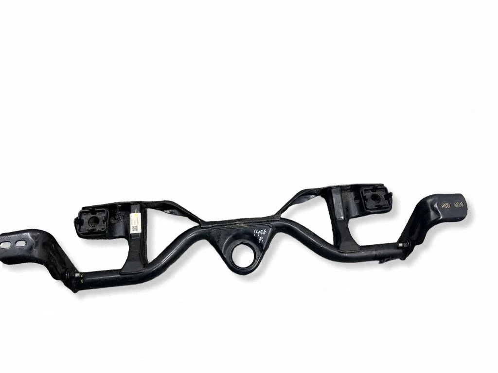 Front subframe M8E28A316AB