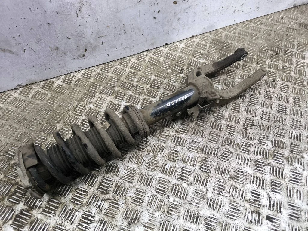 Front shock absorber/damper P31658253