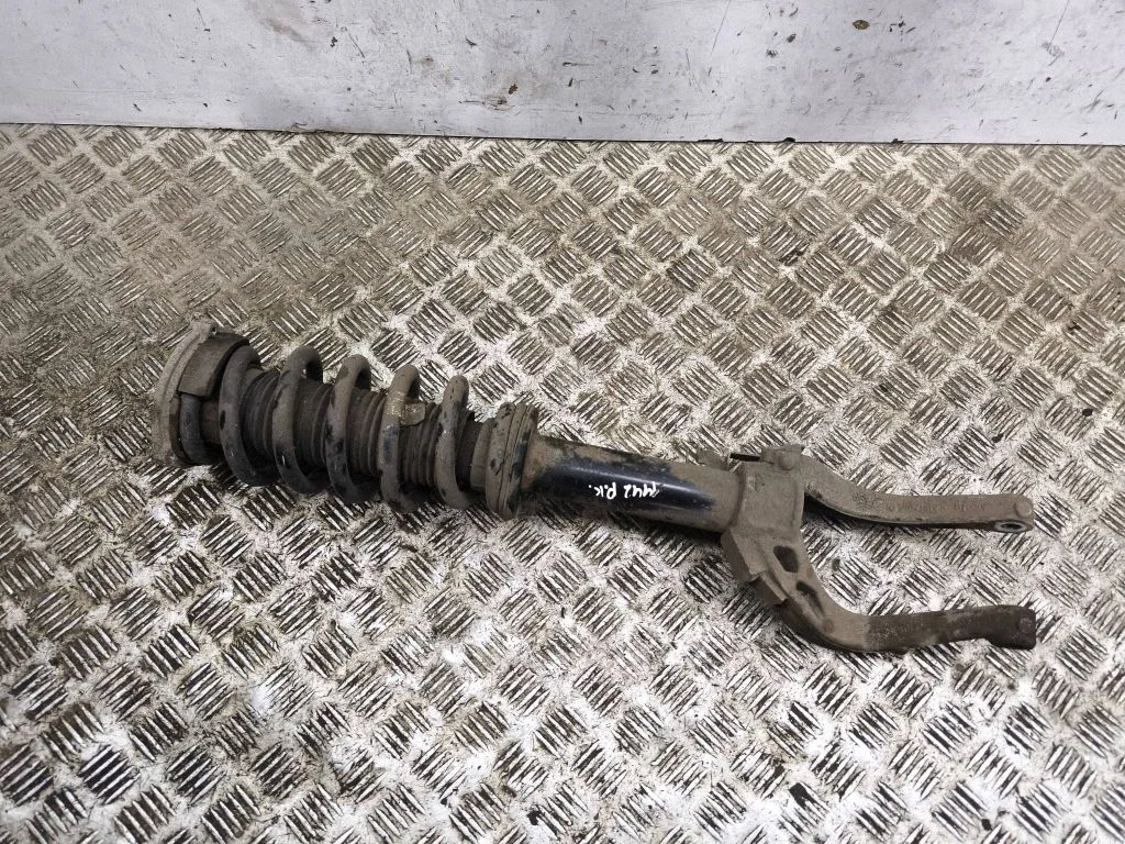 Front shock absorber/damper P31658253