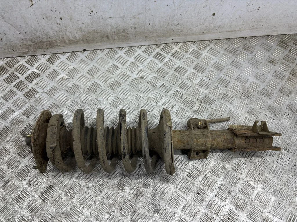 Front shock absorber/damper 30683104
