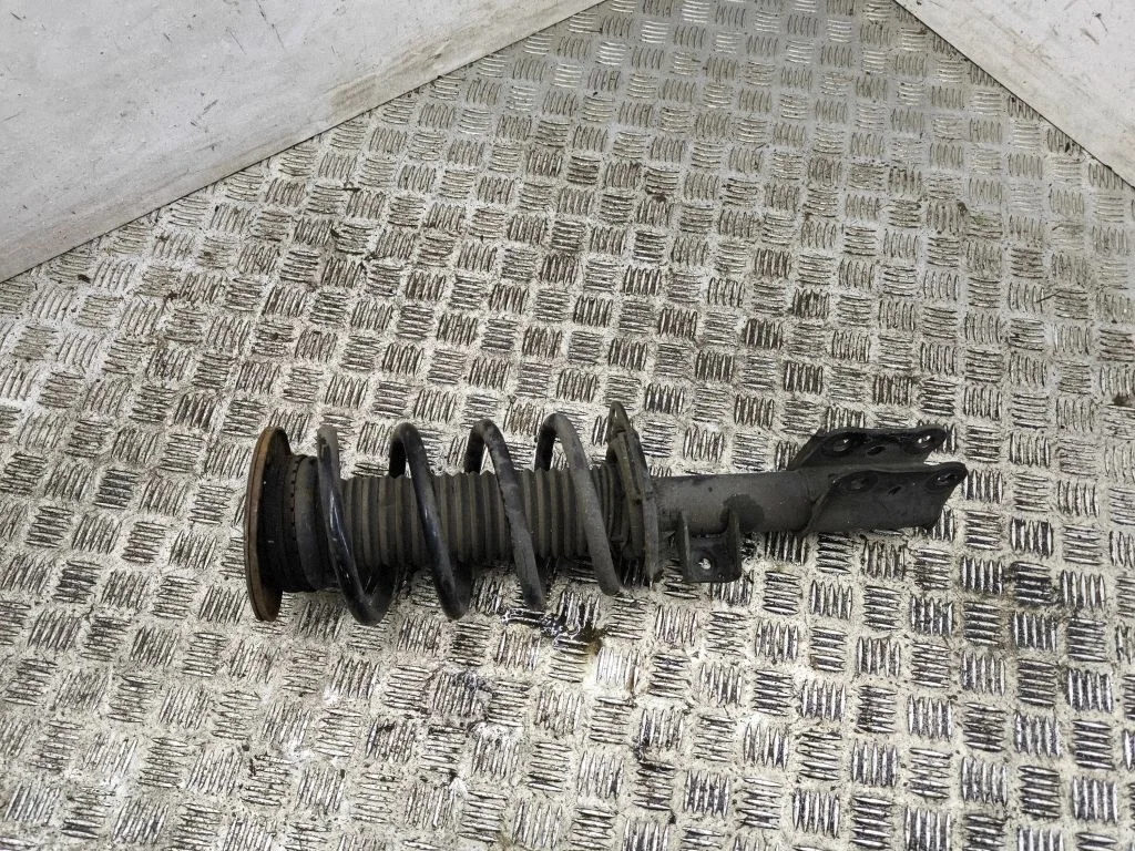 Front shock absorber/damper – right