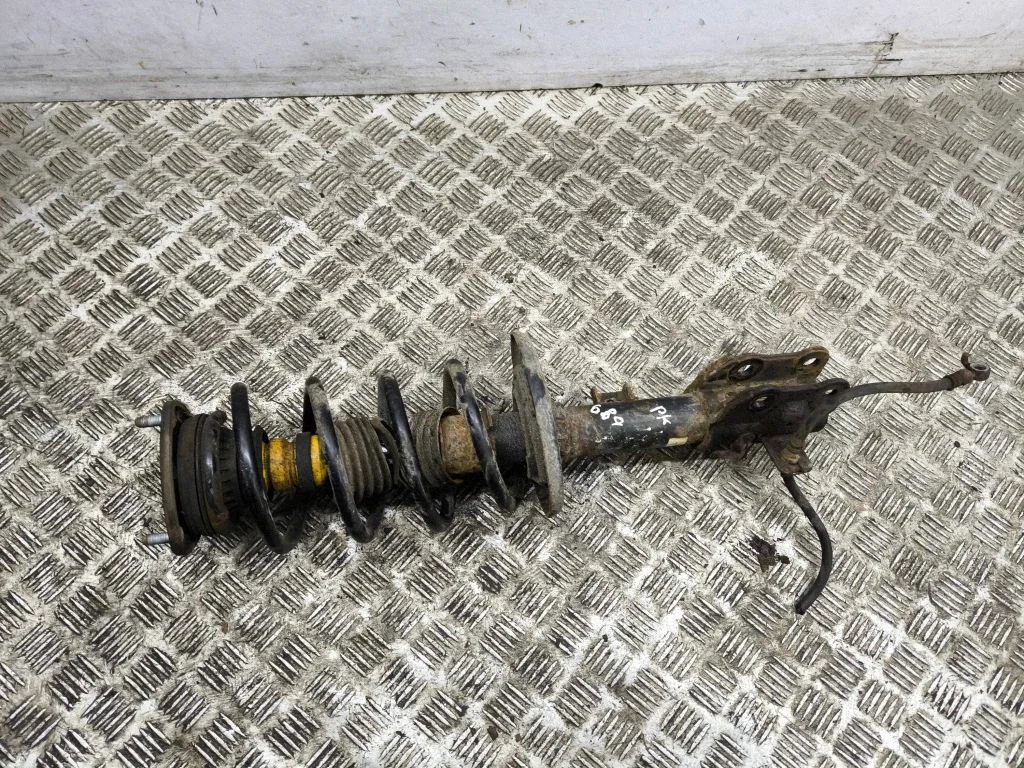 Front shock absorber/damper kd4534900a