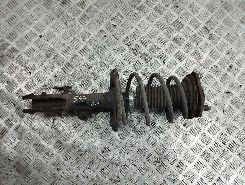 Front shock absorber/damper 4851005400