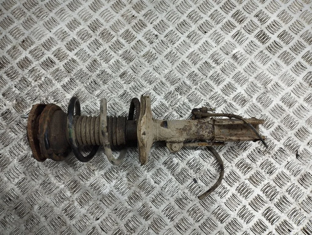 Front shock absorber/damper – right
