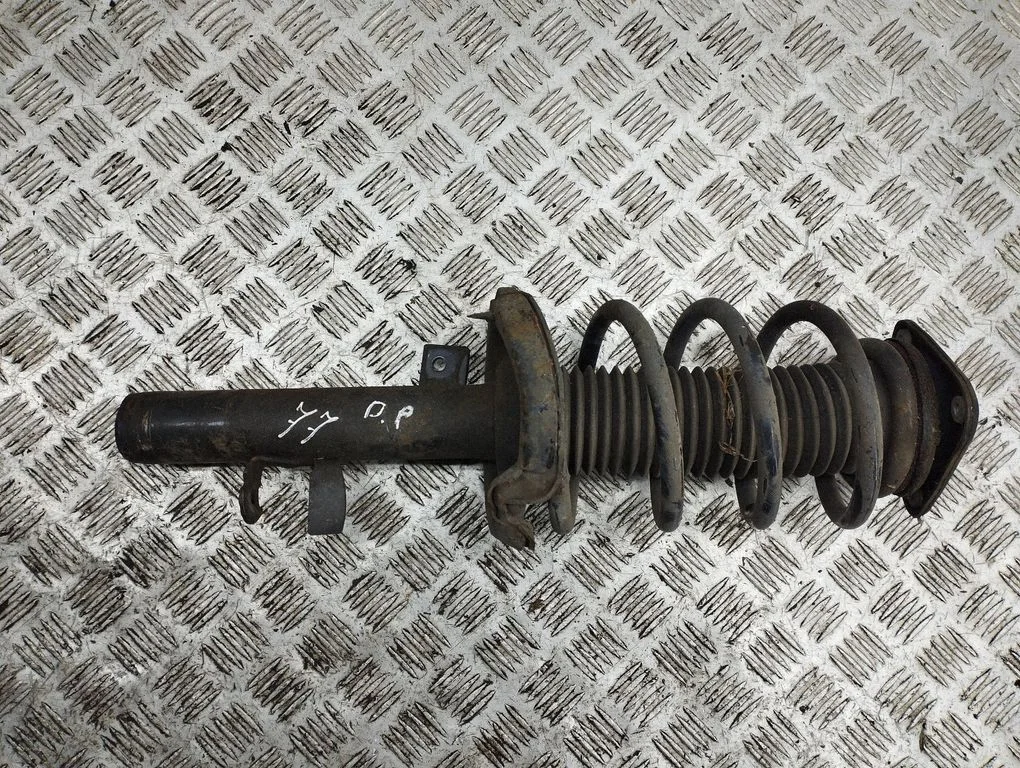 Front shock absorber/damper AV6118045CBE
