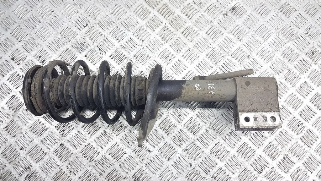Front shock absorber/damper – right