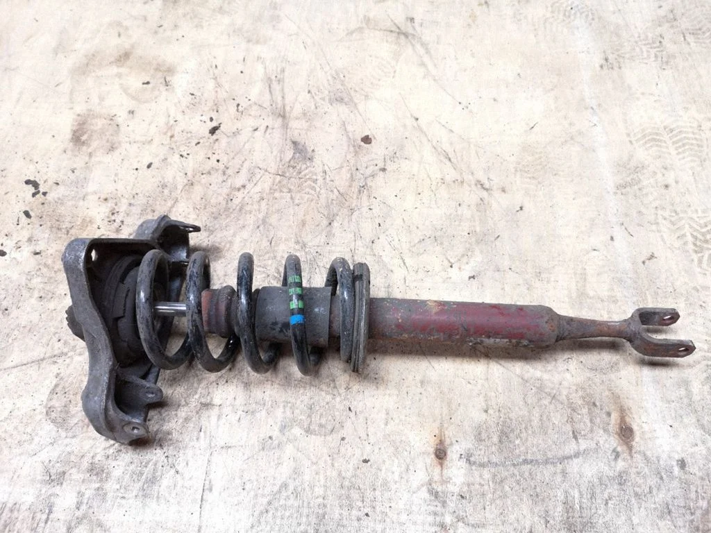 Front shock absorber/damper – right