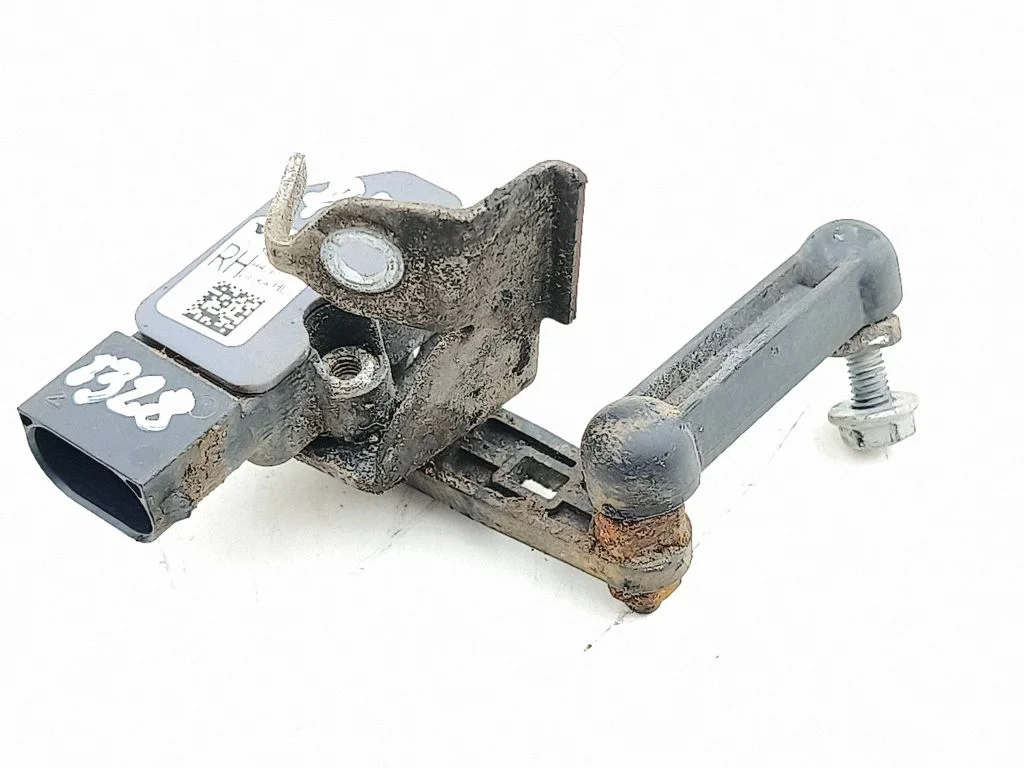 Headlight/headlamp level sensor – Volvo S90, V90 (2016-)