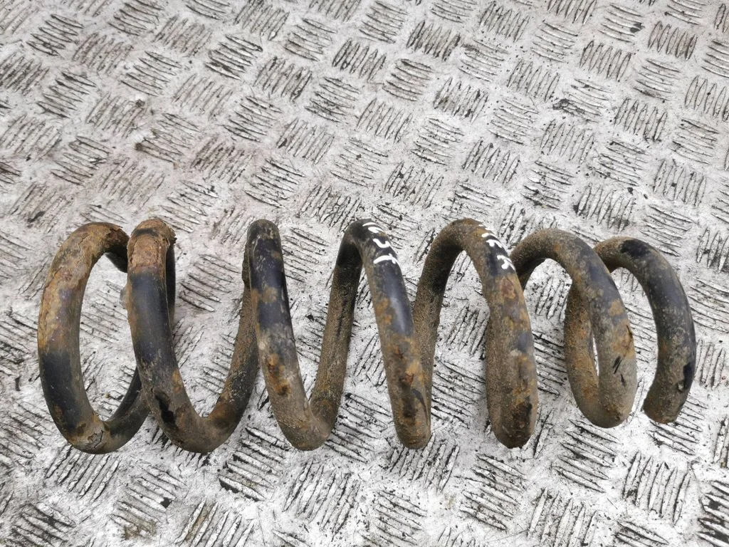 Front coil spring – right