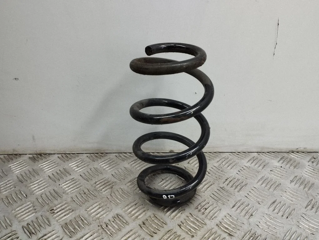 Front coil spring – right