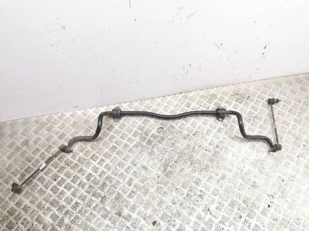 Front anti-roll bar/sway bar 54810Q0000