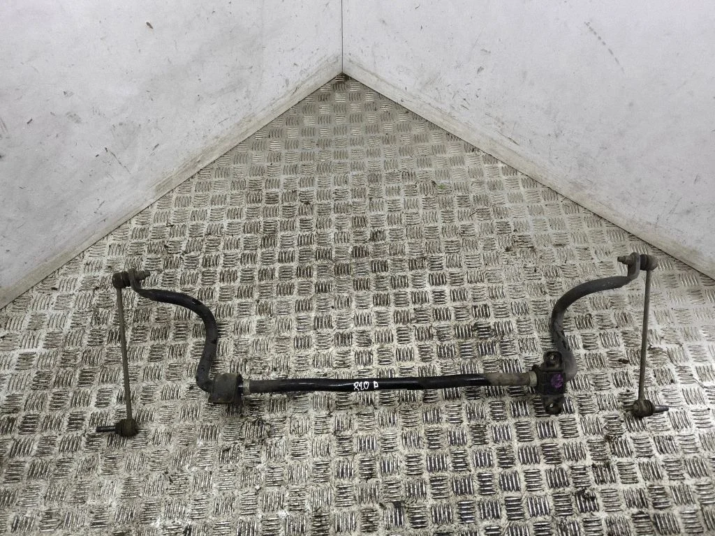 Front anti-roll bar/sway bar