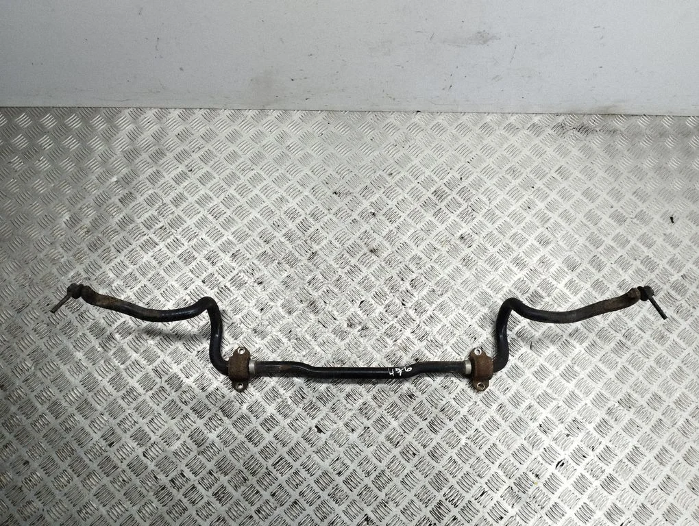 Stabilizator przedni