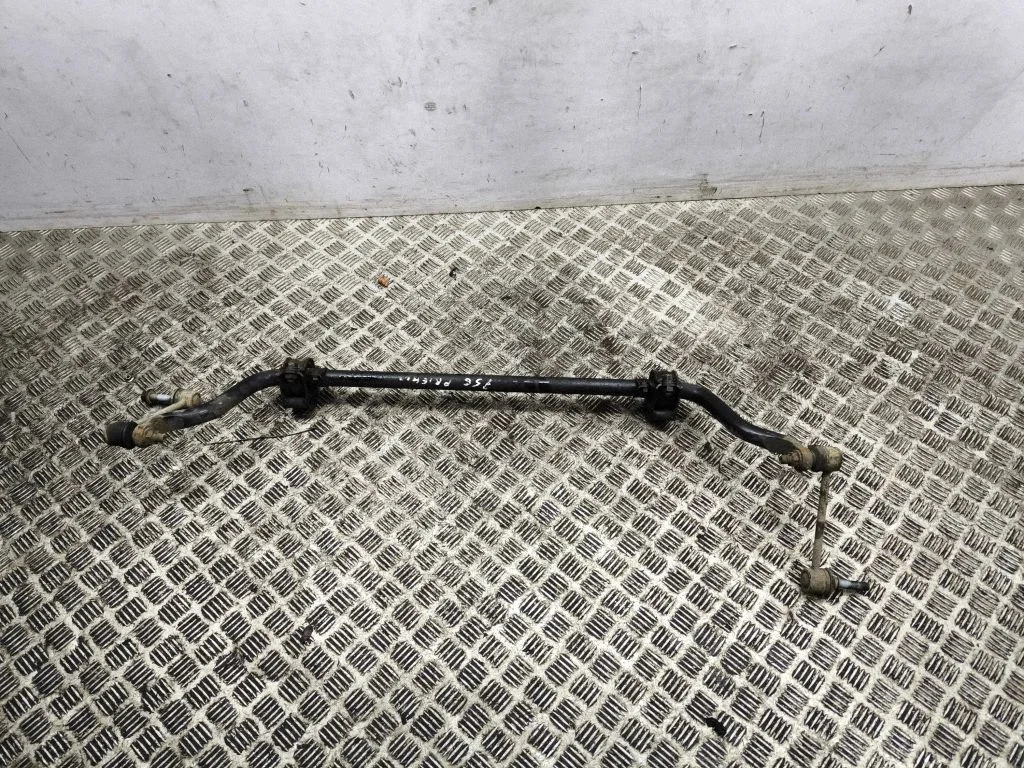 Front anti-roll bar/sway bar