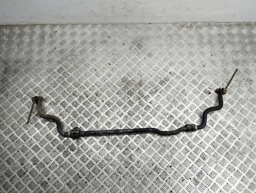 Stabilizator przedni – przód