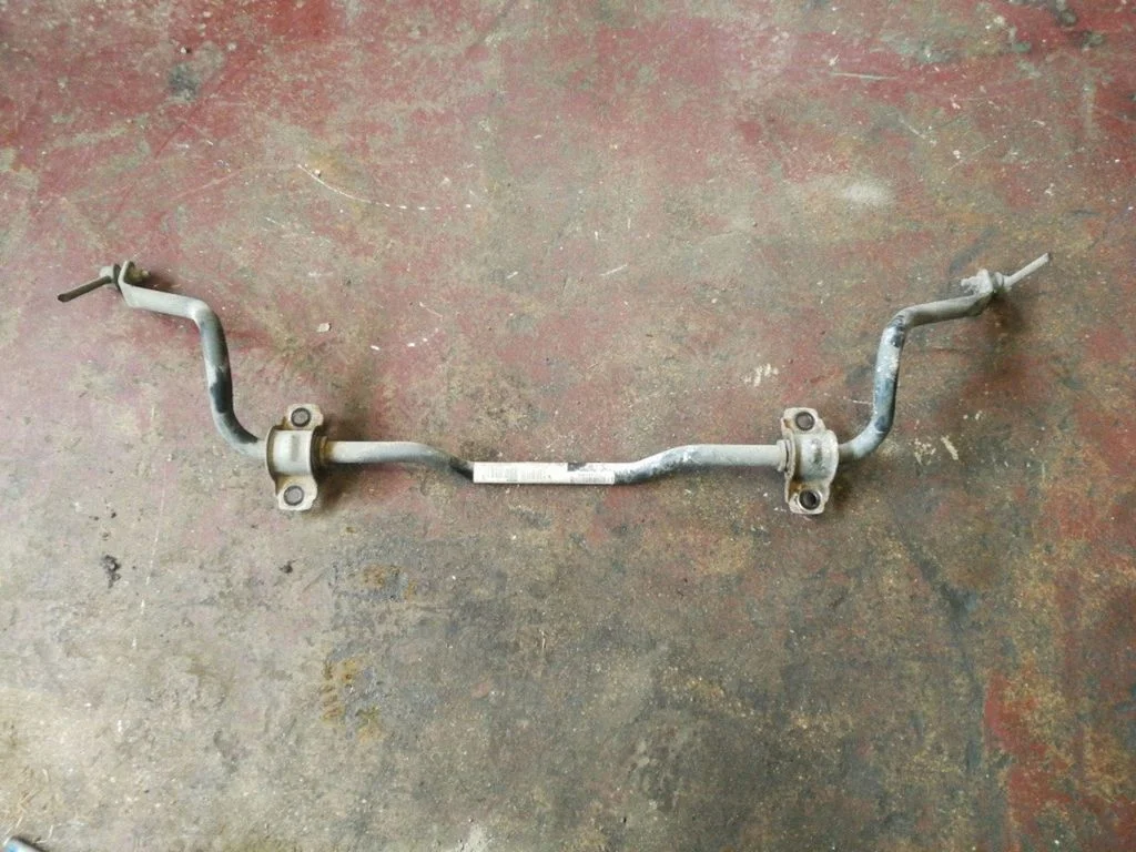Front anti-roll bar/sway bar