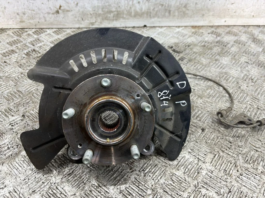 Front wheel hub 51706K4100