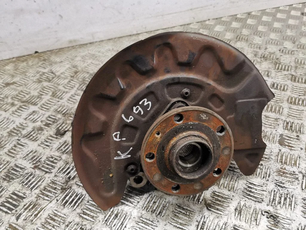Front wheel hub 5Q0407257A