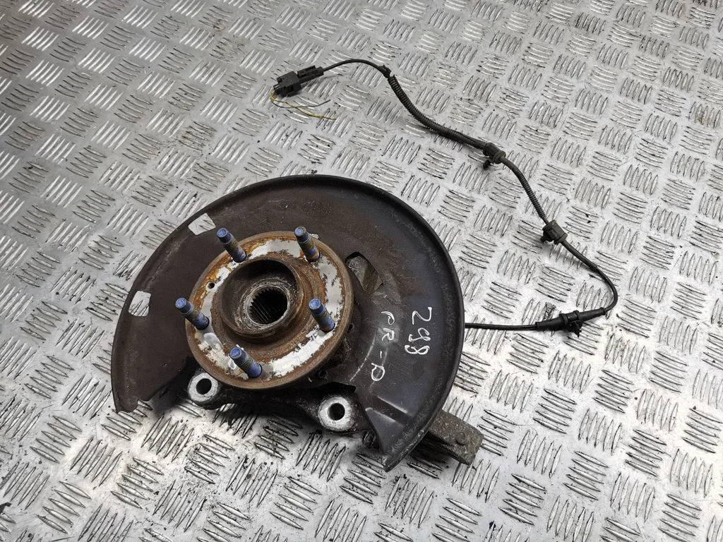 Front wheel hub 13324459