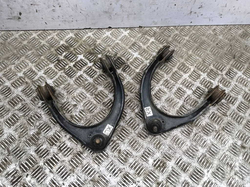 Front lower control arm/wishbone