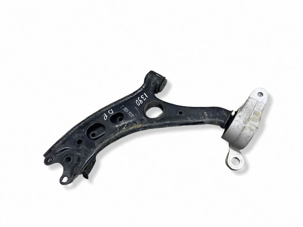 Front lower control arm/wishbone – right