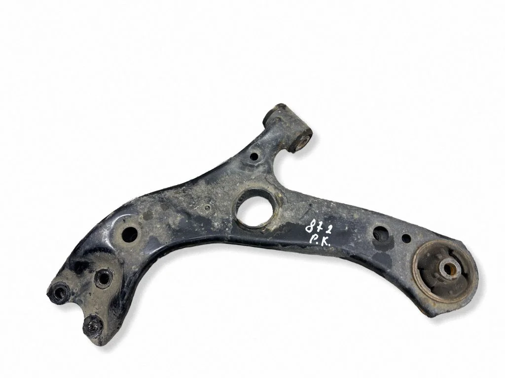 Front lower control arm/wishbone – left