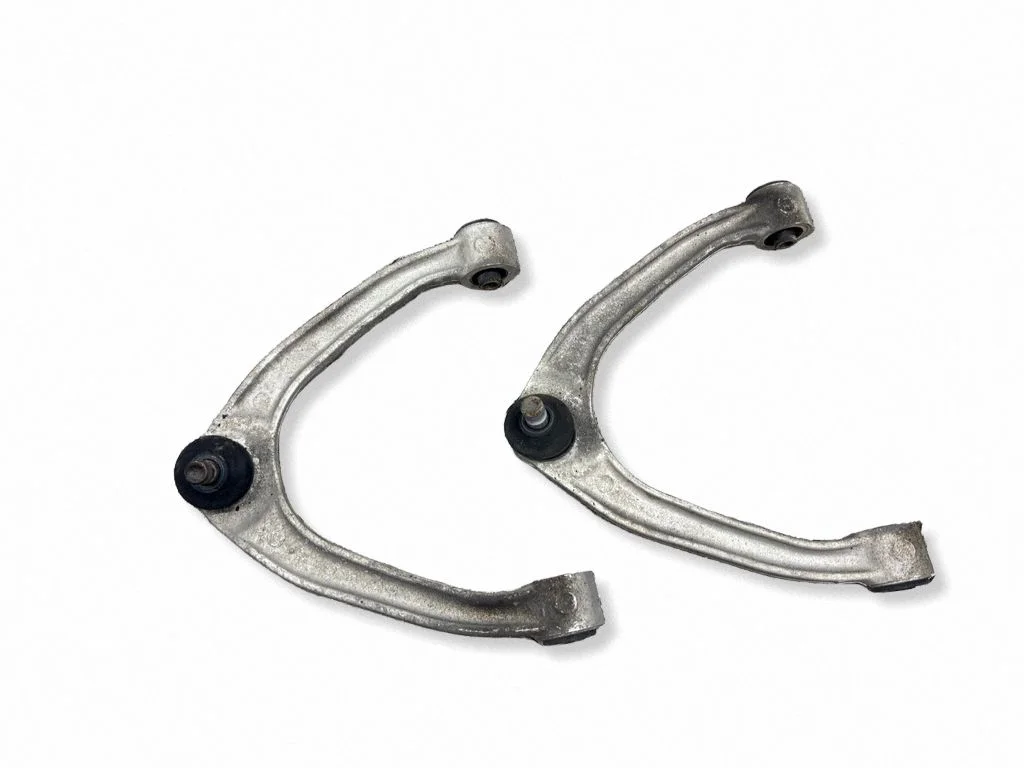 Front lower control arm/wishbone
