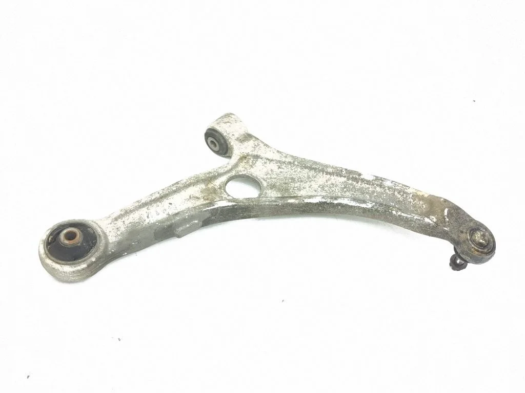 Front lower control arm/wishbone – left