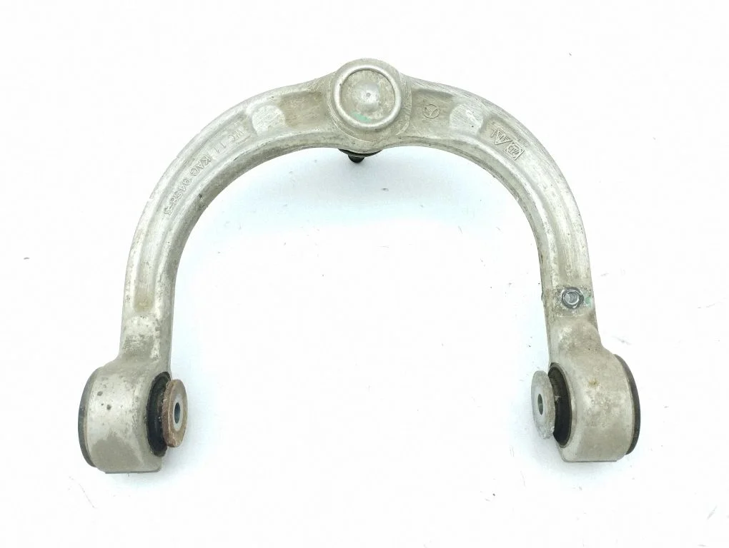 Front lower control arm/wishbone – left