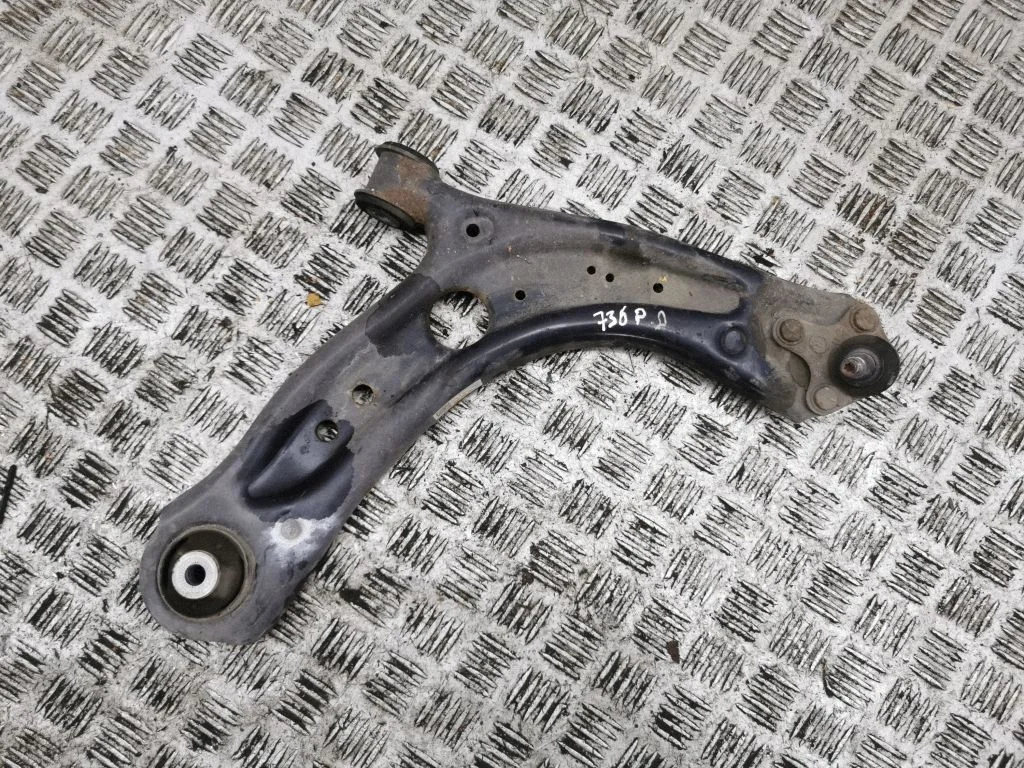 Front lower control arm/wishbone 81A407152C
