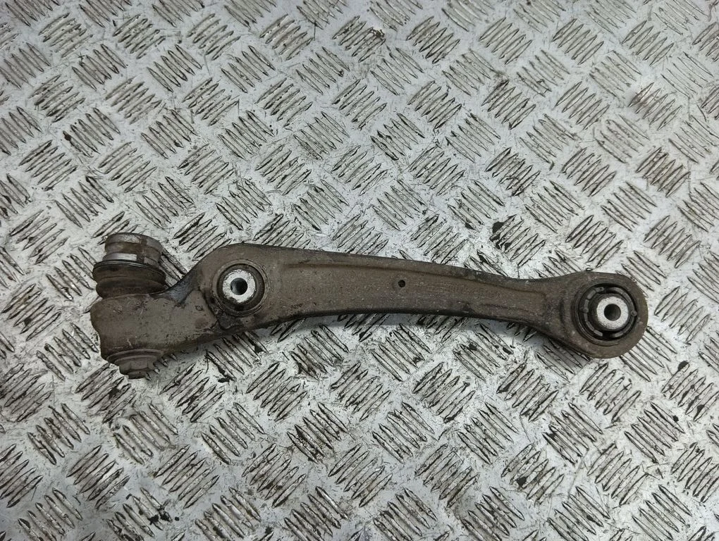 Front lower control arm/wishbone 8K0407155C