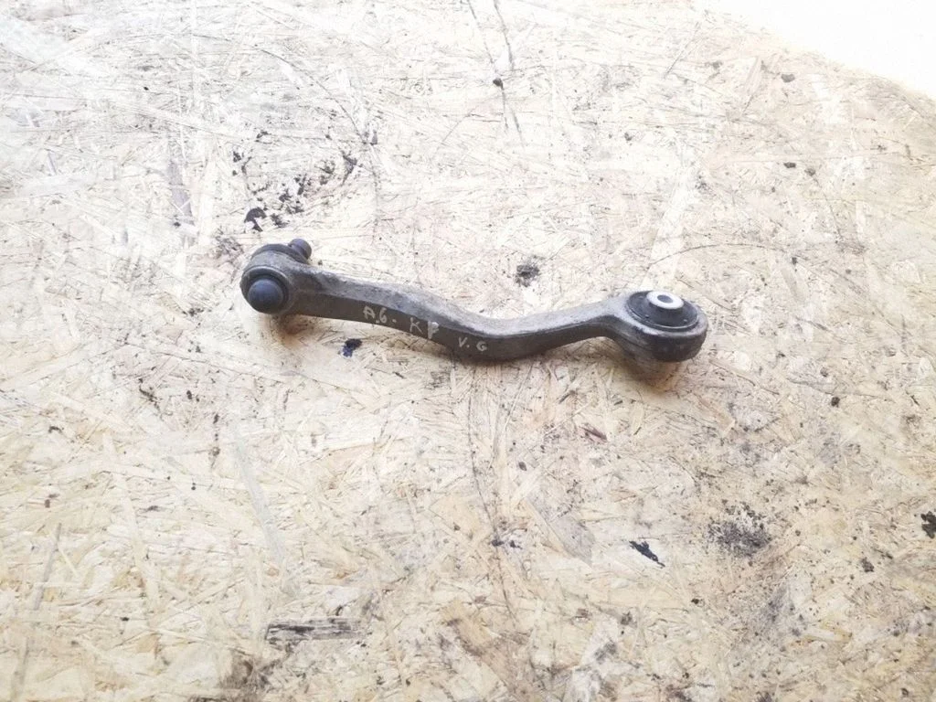 Front lower control arm/wishbone – left