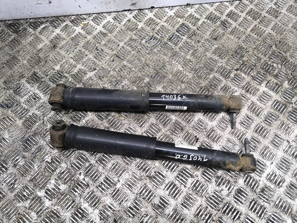 Rear shock absorber/damper 562103341R