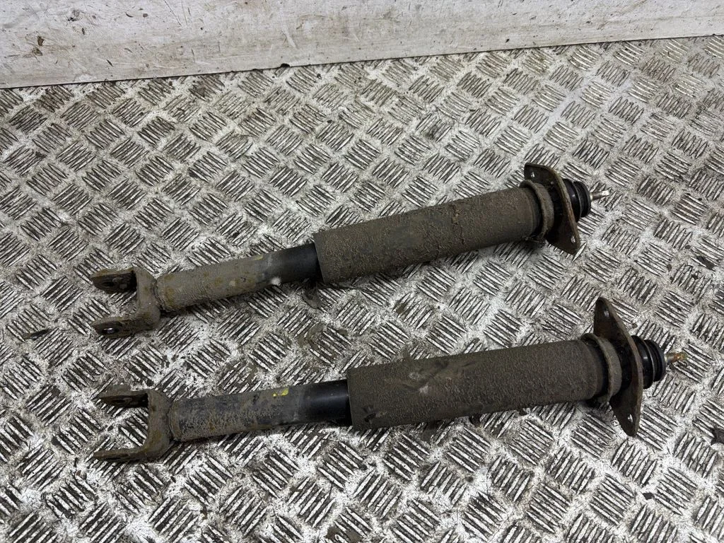 Tagumine amortisaator 56210CD300