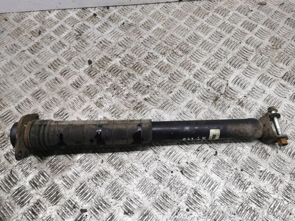 Rear shock absorber/damper 562101EA1C