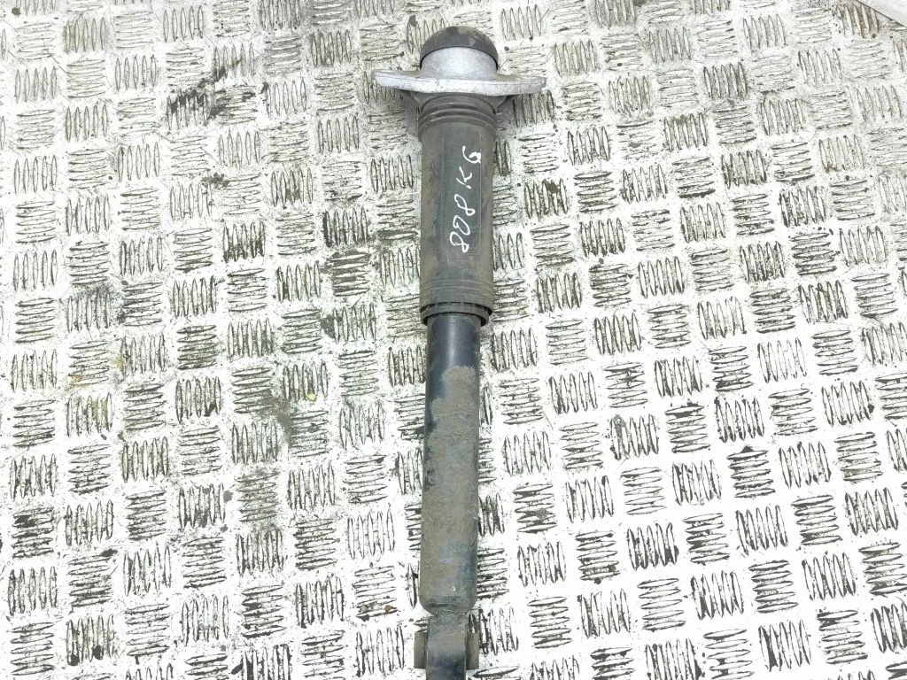 Tagumine amortisaator 4853002N10