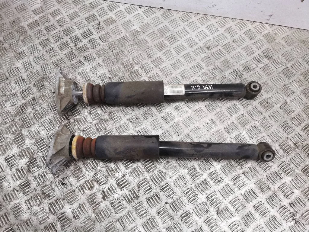 Rear shock absorber/damper 6888140