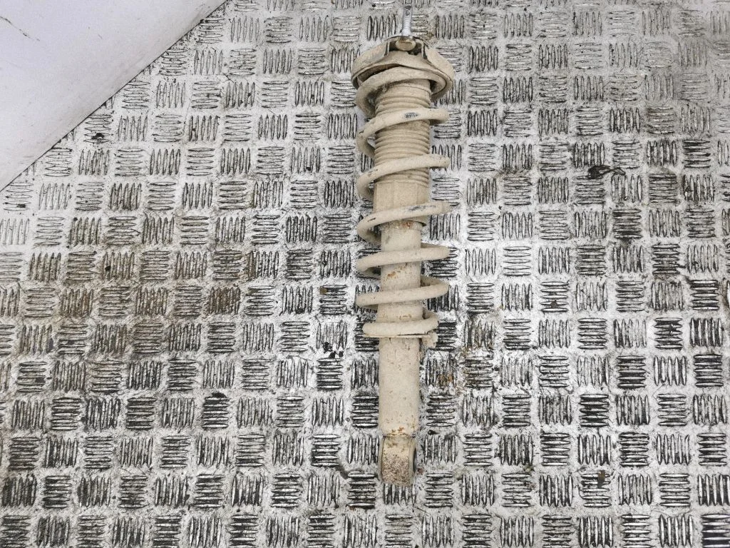 Rear shock absorber/damper – left