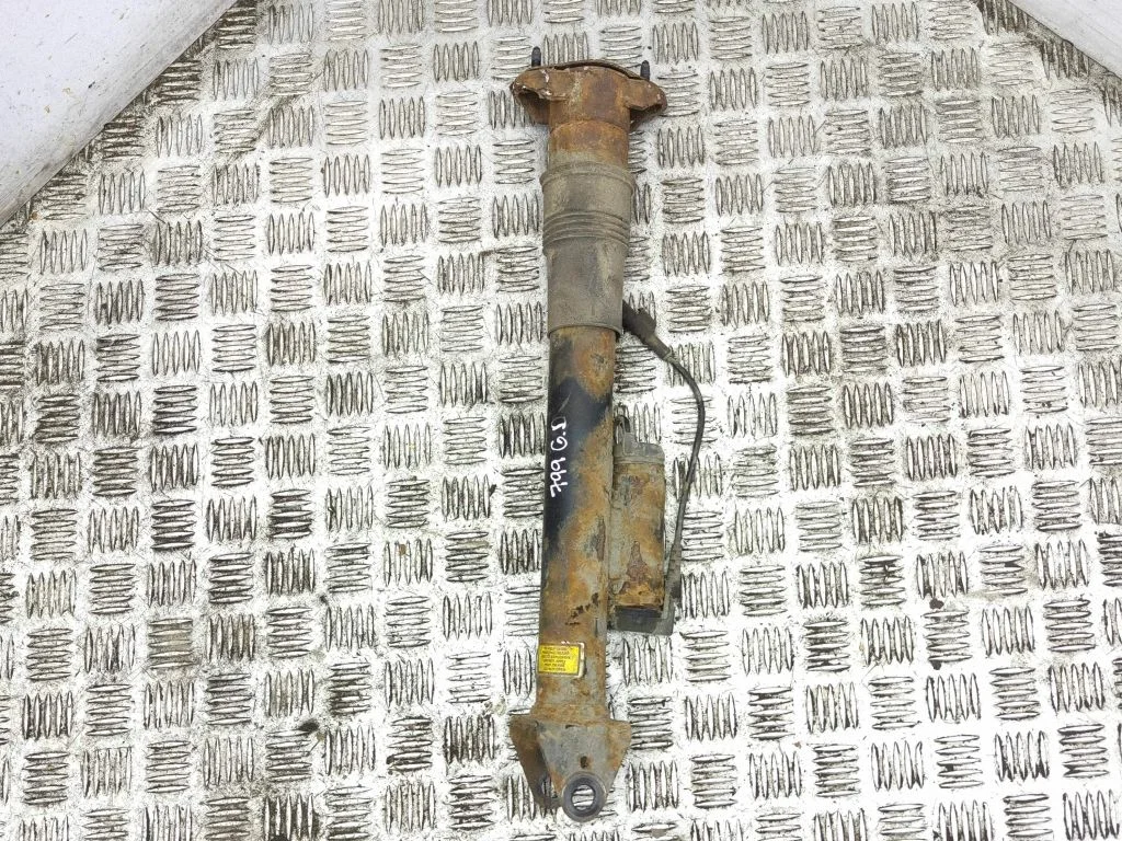 Rear shock absorber/damper – right