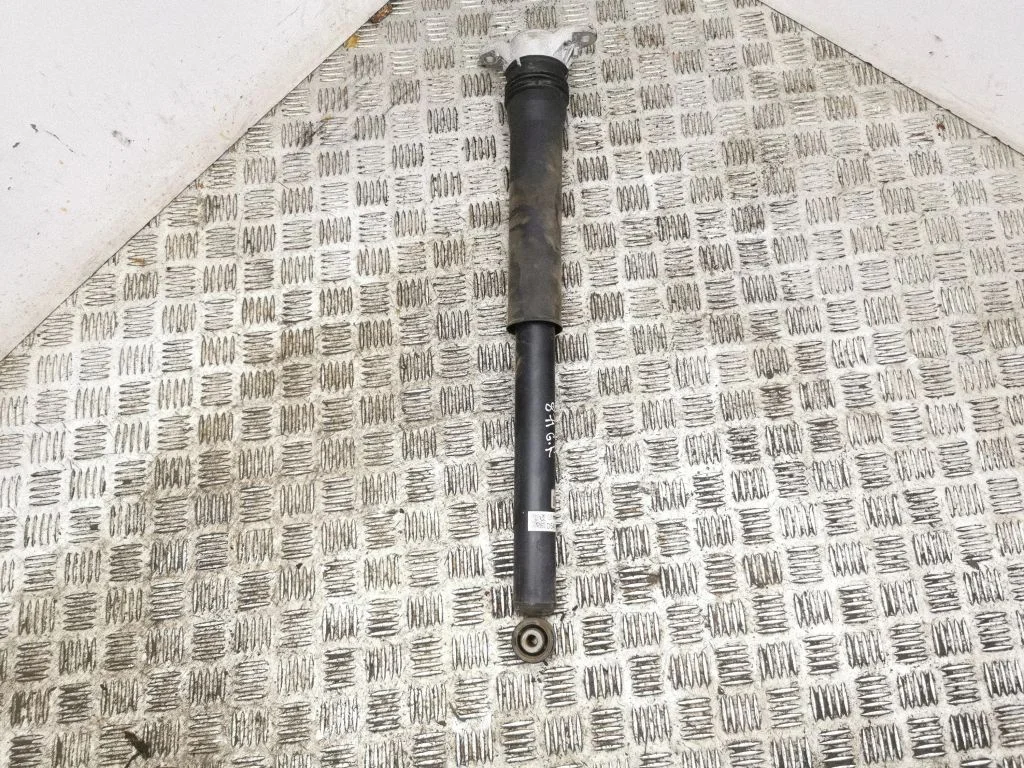 Rear shock absorber/damper D54E28700A