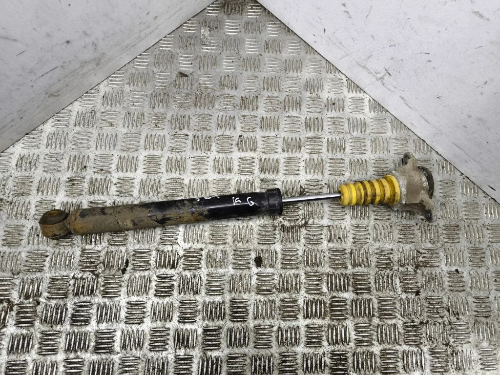 Rear shock absorber/damper KN1C28709A