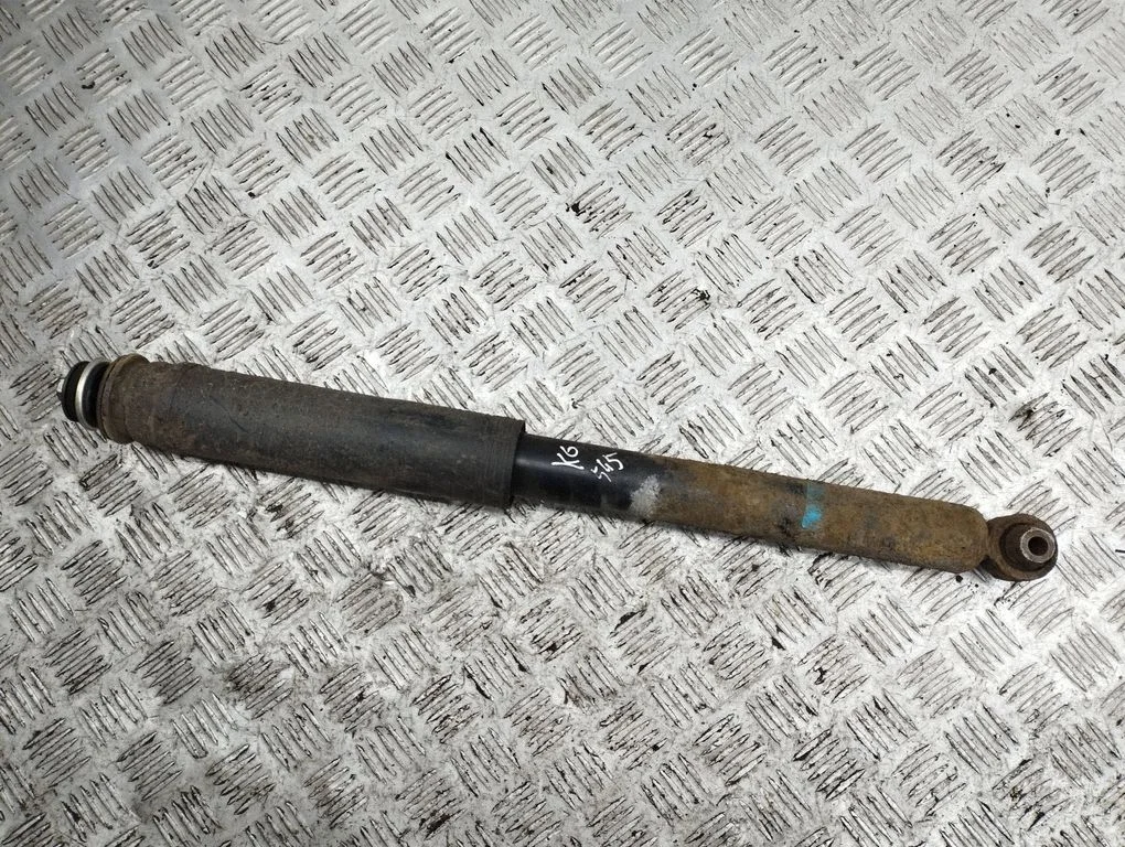 Rear shock absorber/damper – rear left