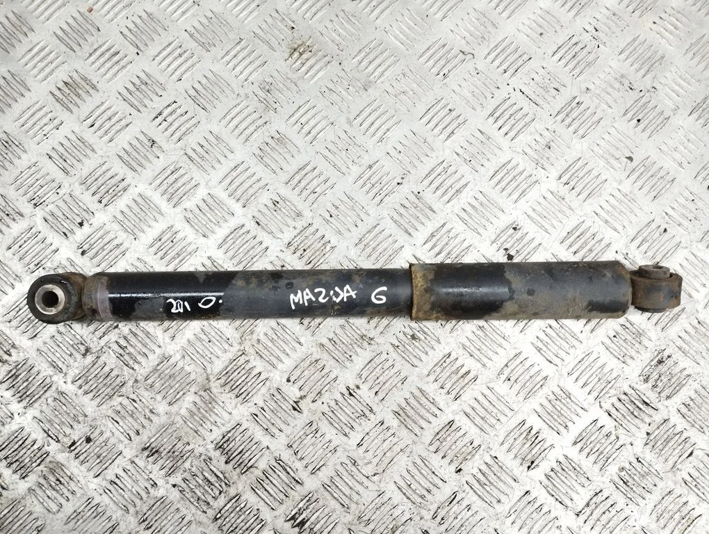 Rear shock absorber/damper