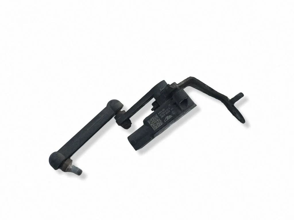 Headlight/headlamp level sensor 6870200