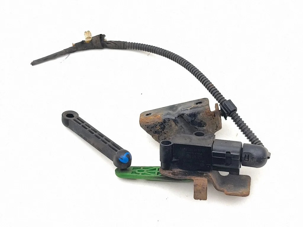 Augstuma sensors (priekš. lukturu) 5Q0907503