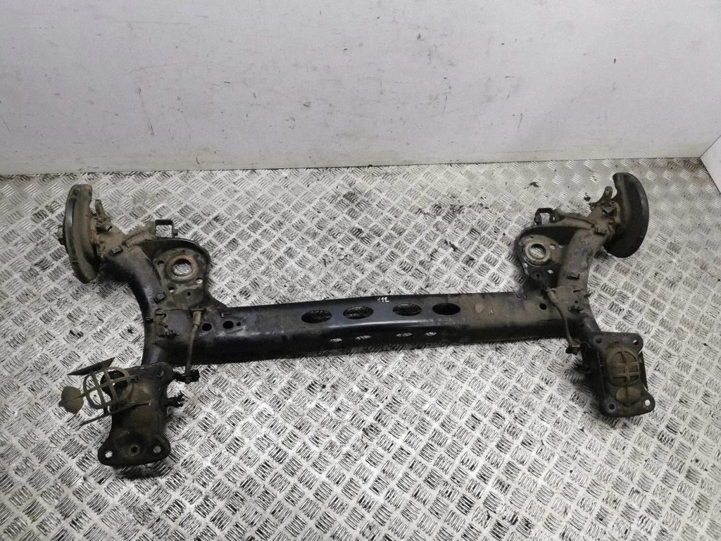 Aizmugurējais apakšrāmis 2Q0501053BR