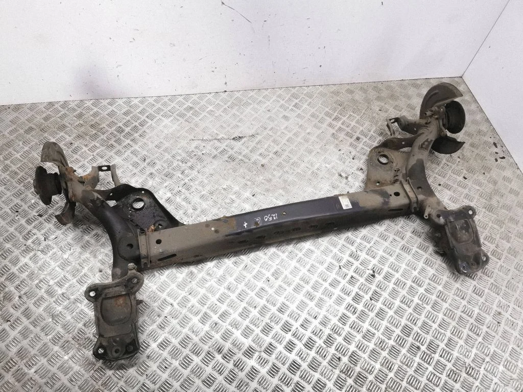 Aizmugurējais tilts 5Q0501049BB