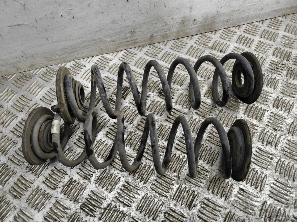 Rear coil spring – Volkswagen T-Roc (2017-2025)