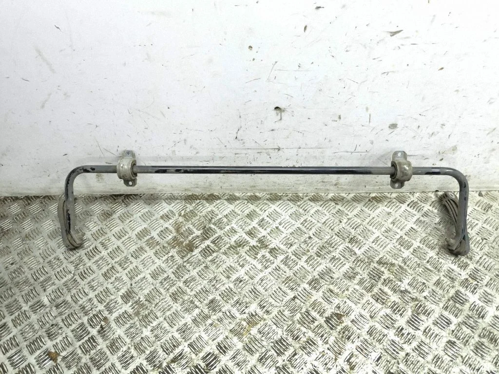 Stabilizator tylny 2MCB598NH